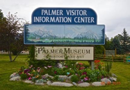 Visitor Information Center Sign