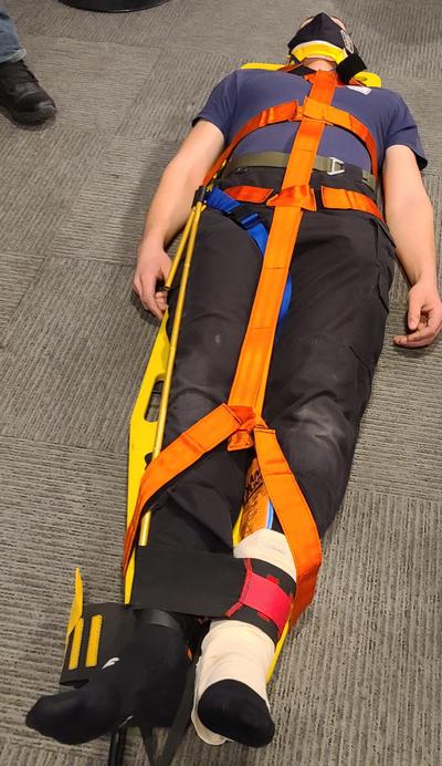 Ett getting backboarded